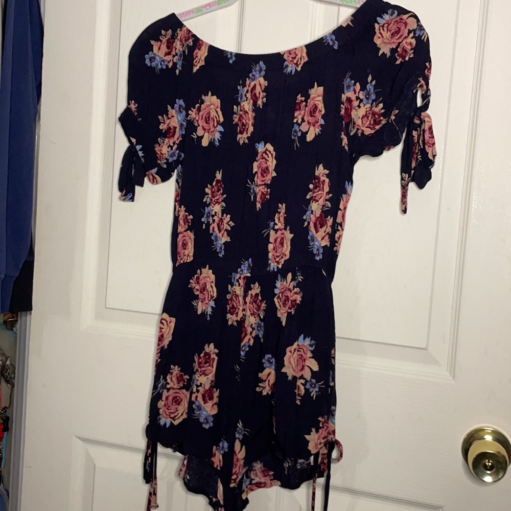 Romper - Picture 4 of 5